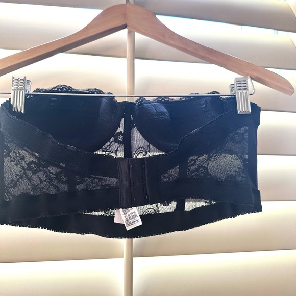 strapless lace bra - Picture 3 of 3